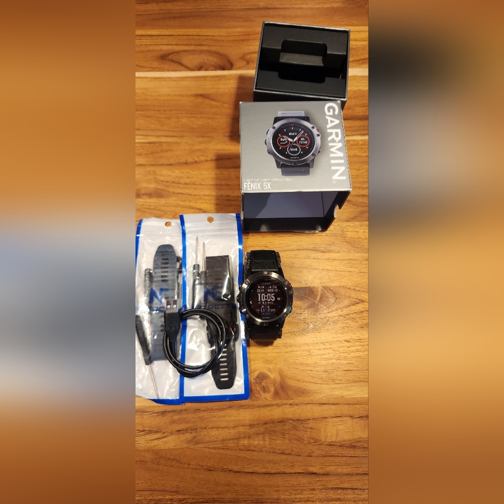 Garmin fenix 5x Sapphire edition smart watch